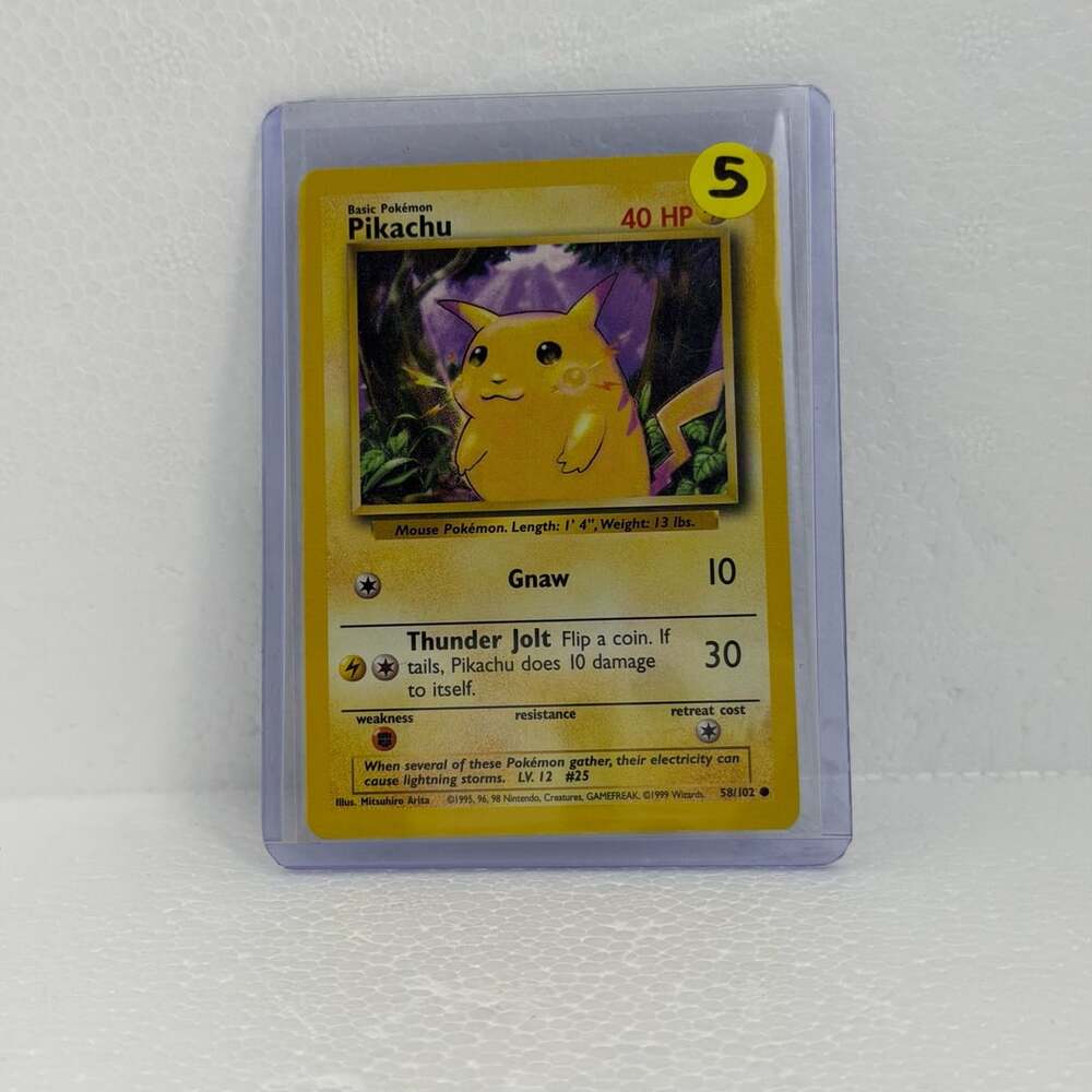 Pokémon Pikachu 58/102 Base Set Unlimited Yellow Cheeks Trading Card